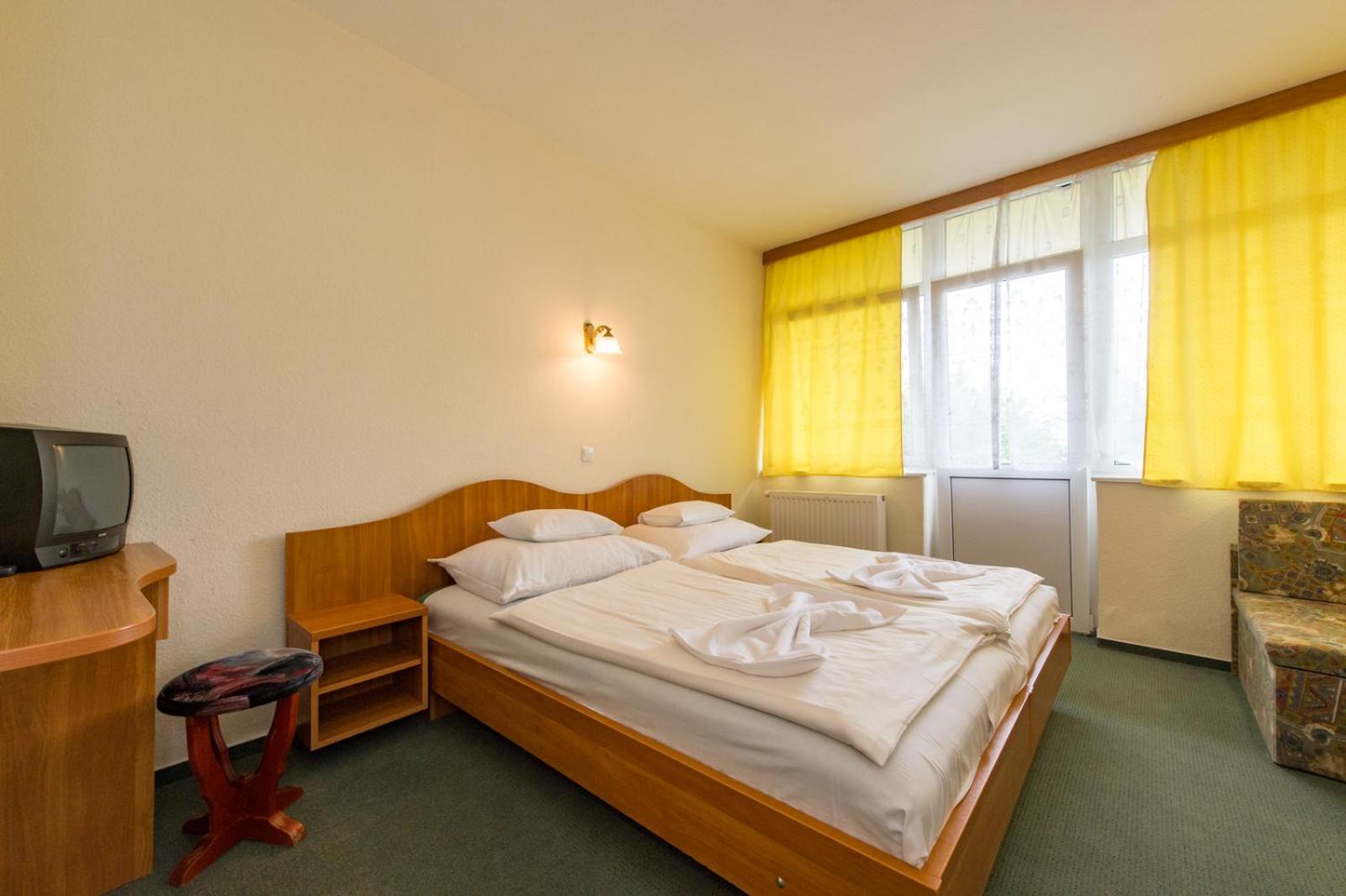 Hotel Nostra シオーフォク エクステリア 写真
